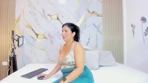 shalomexotic online show from 17, 7, 2026