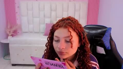 Snapshot of shalon_diaz_sub chatting on 12, 5, 2026 Shalon online show from 12, 5, 2026