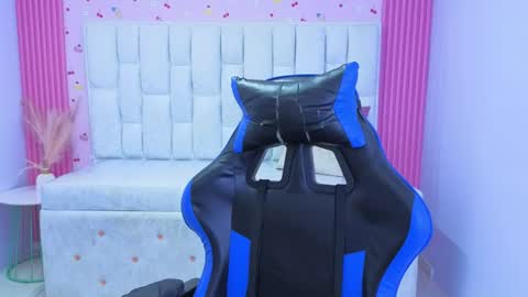Snapshot of shalon_diaz_sub chatting on 11, 7, 2026 Shalon online show from 11, 7, 2026