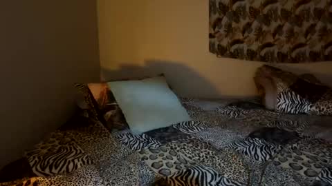 Shaman Woman online show from 11, 12, 2024