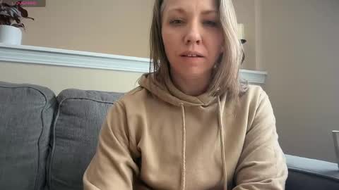 Shalynn online show from 22, 5, 2026