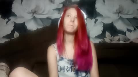 Lia online show from 27, 10, 2025
