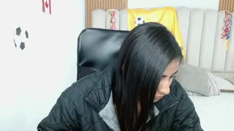 Snapshot of shaneelle chatting on 16, 7, 2026 shanelle online show from 16, 7, 2026