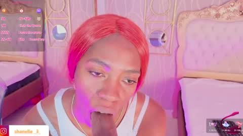Snapshot of shanelle__ chatting on 18, 6, 2026 S H A N E L L E online show from 18, 6, 2026