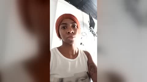Snapshot of shanelle__ chatting on 13, 7, 2026 S H A N E L L E online show from 13, 7, 2026