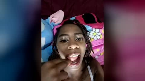 Snapshot of shanelle__ chatting on 28, 7, 2026 S H A N E L L E online show from 28, 7, 2026