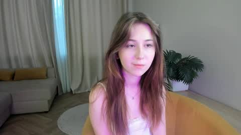 me name is Mia online show from 21, 4, 2026