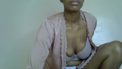 shanizz online show from 29, 9, 2025