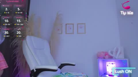   online show from 5, 10, 2025