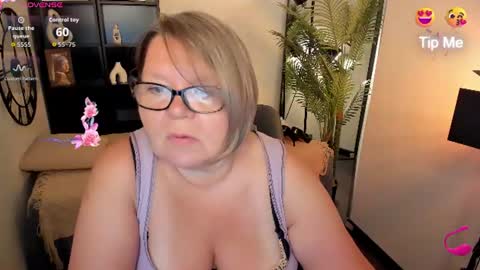 Shannon online show from 6, 8, 2026