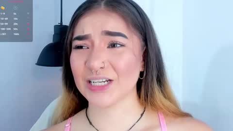 Shanntal  online show from 7, 10, 2025