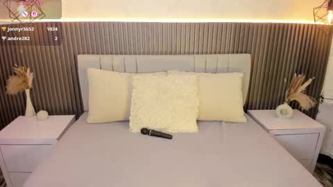 SHANON online show from 10, 9, 2025