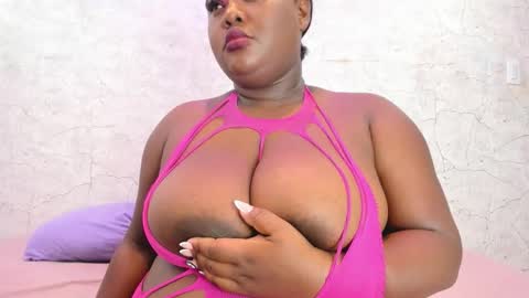 Shantal online show from 15, 10, 2025