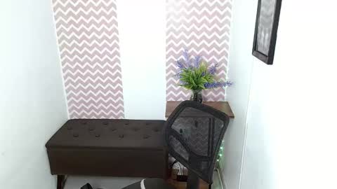 Dayana online show from 3, 5, 2026