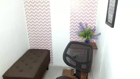 Dayana online show from 31, 7, 2026