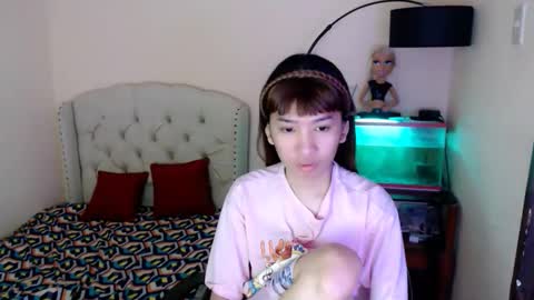 SHANTA FOX  s online show from 6, 2, 2026