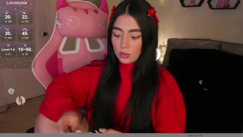 Snapshot of shantall_vidales chatting on 29, 12, 2024   online show from 29, 12, 2024