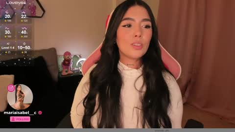 Snapshot of shantall_vidales chatting on 7, 1, 2025   online show from 7, 1, 2025