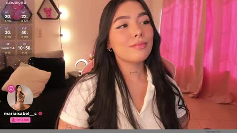 Snapshot of shantall_vidales chatting on 2, 2, 2025   online show from 2, 2, 2025
