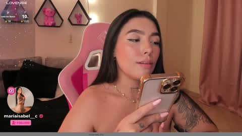 Snapshot of shantall_vidales chatting on 10, 2, 2025   online show from 10, 2, 2025
