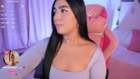 Snapshot of shantall_vidales chatting on 11, 9, 2025   online show from 11, 9, 2025