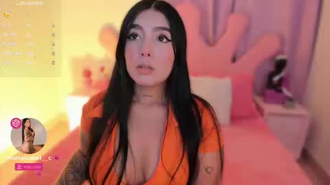 Snapshot of shantall_vidales chatting on 19, 9, 2025   online show from 19, 9, 2025