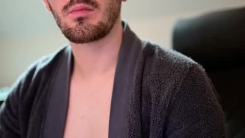 Snapshot of shape80 chatting on 8, 12, 2024 frenchy boy online show from 8, 12, 2024