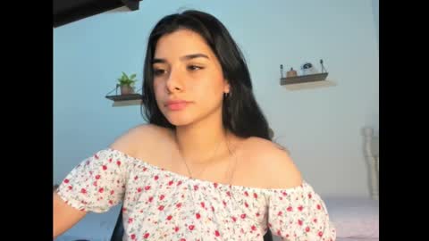 Snapshot of shara_jones chatting on 11, 12, 2024 Sara online show from 11, 12, 2024