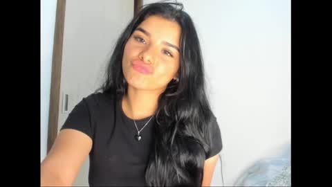 Snapshot of shara_jones chatting on 18, 2, 2025 Sara online show from 18, 2, 2025