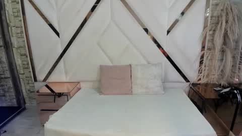 Shara Oz online show from 10, 3, 2026