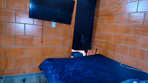 Snapshot of sharain chatting on 27, 12, 2024 My real name is bella Much Gust online show from 27, 12, 2024