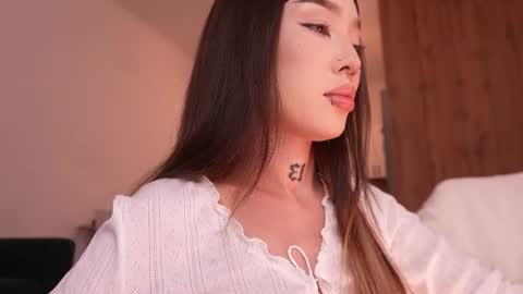 Sharlin  online show from 22, 7, 2026