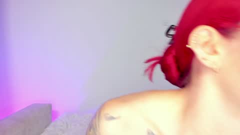 Hi fiends ---- I usually start online from Monday to Friday from 1000 am Saturdays and Sundays at 600 am Colombia time online show from 8, 2, 2025