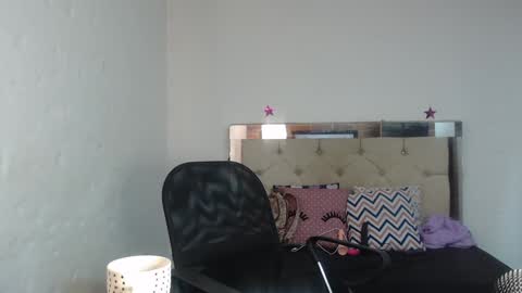 Snapshot of sharlotte__jones chatting on 13, 1, 2025 Sara online show from 13, 1, 2025