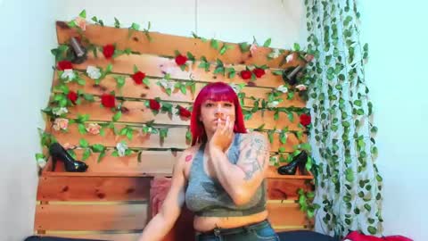 Snapshot of sharol_heart_ chatting on 12, 9, 2025 Sharol online show from 12, 9, 2025
