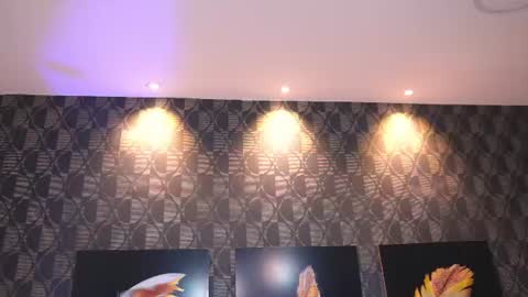 Snapshot of sharomross chatting on 17, 7, 2026 Sharom online show from 17, 7, 2026