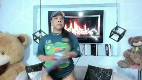 Sharon Noa online show from 28, 4, 2026