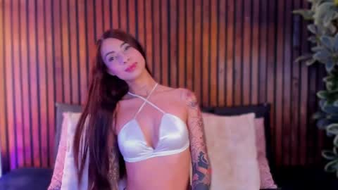 sharonlyn online show from 29, 4, 2026