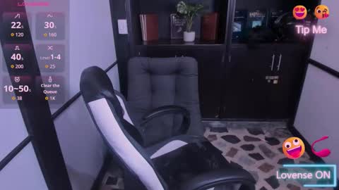 sharonqueen1_ online show from 13, 11, 2025