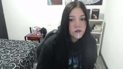 Snapshot of sharoonnn34 chatting on 5, 3, 2025 SHAROON online show from 5, 3, 2025