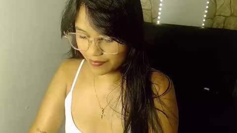 Snapshot of shawnycarson chatting on 22, 12, 2025 Shawny carson online show from 22, 12, 2025