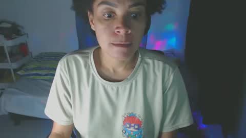 Snapshot of shayna_cute chatting on 8, 3, 2025 Shayna online show from 8, 3, 2025