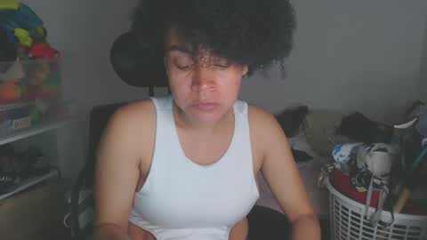 Snapshot of shayna_cute chatting on 10, 9, 2025 Shayna online show from 10, 9, 2025