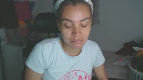 Snapshot of shayna_cute chatting on 15, 9, 2025 Shayna online show from 15, 9, 2025