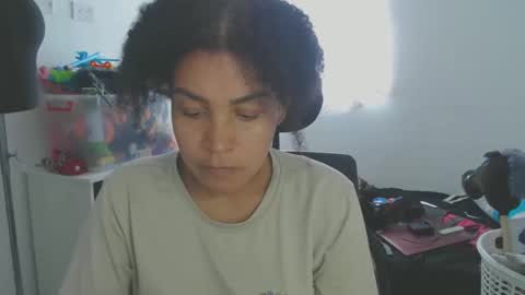 Snapshot of shayna_cute chatting on 22, 9, 2025 Shayna online show from 22, 9, 2025