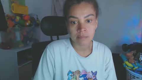 Snapshot of shayna_cute chatting on 26, 9, 2025 Shayna online show from 26, 9, 2025