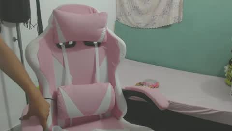 Shayna online show from 13, 7, 2026