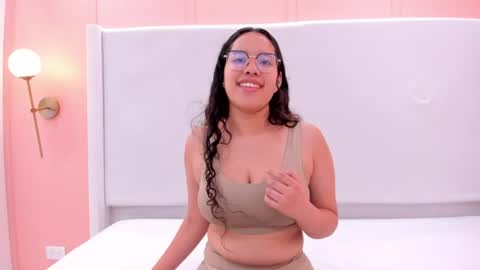 shayra_alina online show from 8, 7, 2026