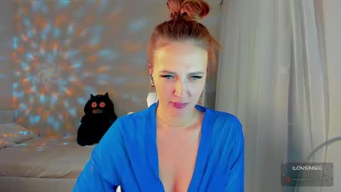 she_wolf1 online show from 16, 4, 2026