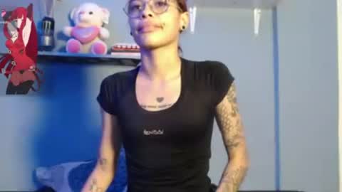 Snapshot of sheeleamazing chatting on 5, 8, 2026 sheeleamazing online show from 5, 8, 2026